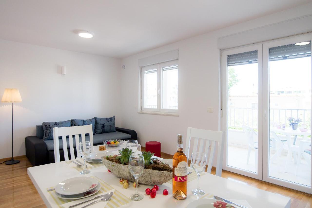 Apartments Mattea Makarska Exterior foto