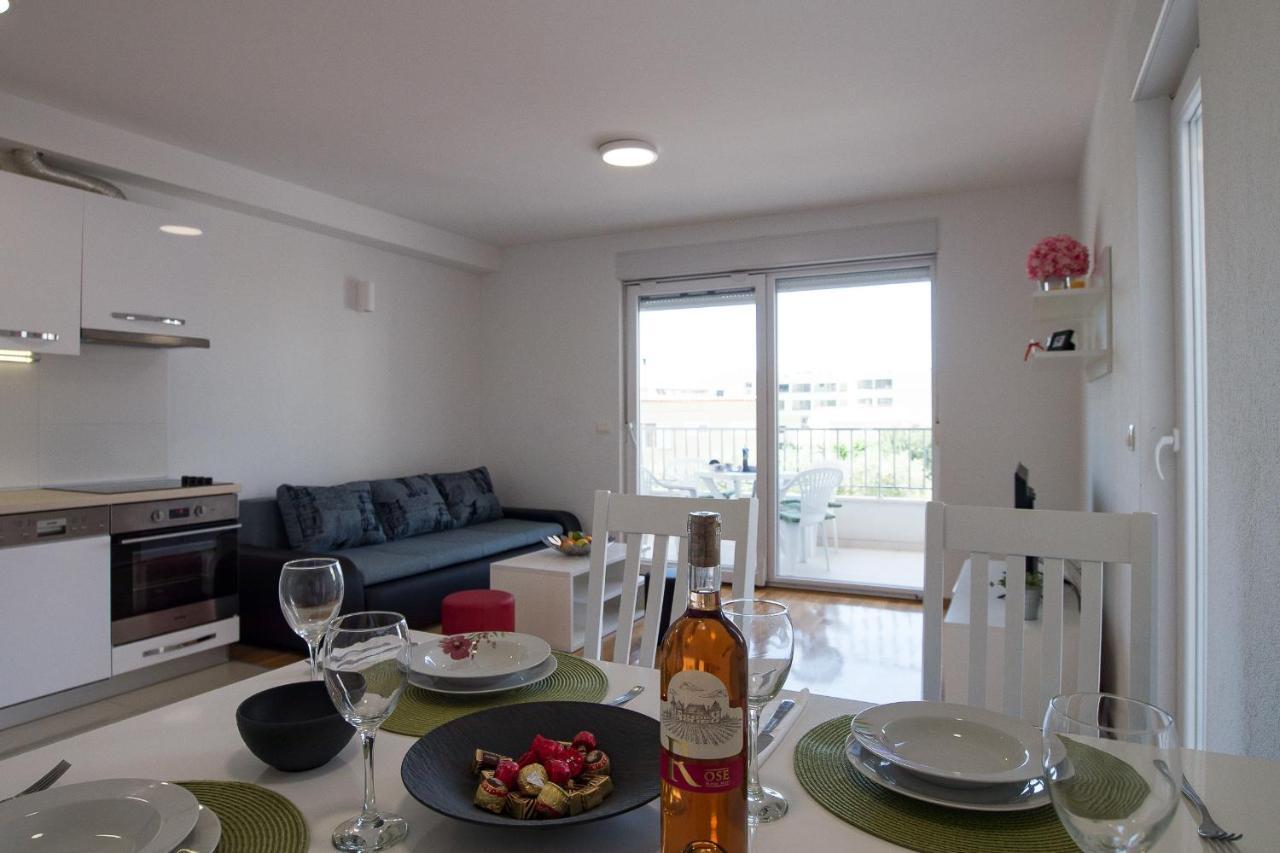 Apartments Mattea Makarska Exterior foto